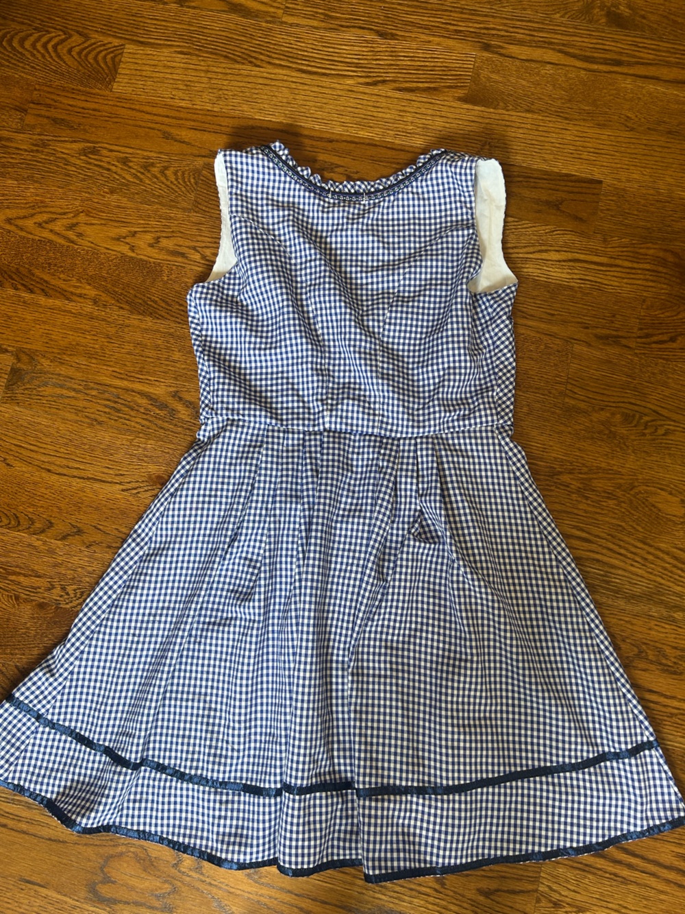 Women's Oktoberfest dirndl Dress XL - Picture 9 of 11